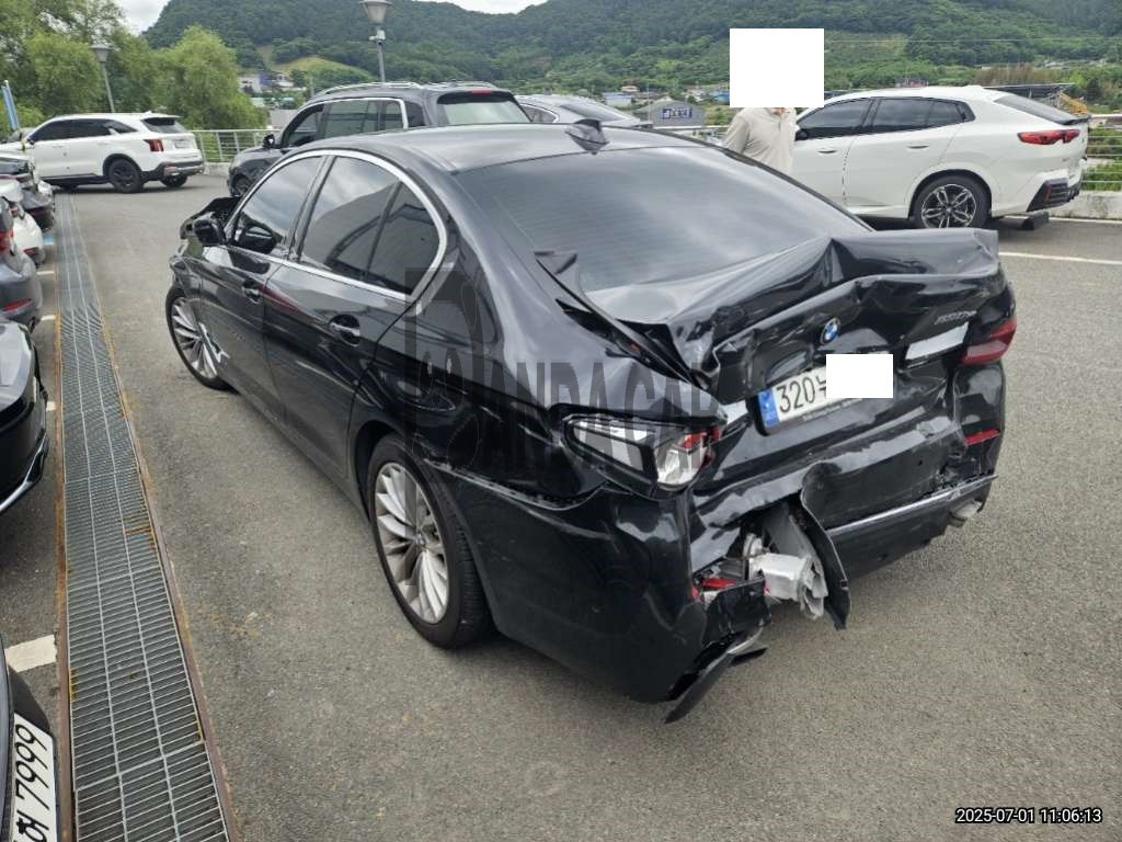 2021 BMW 530e, photograph 4