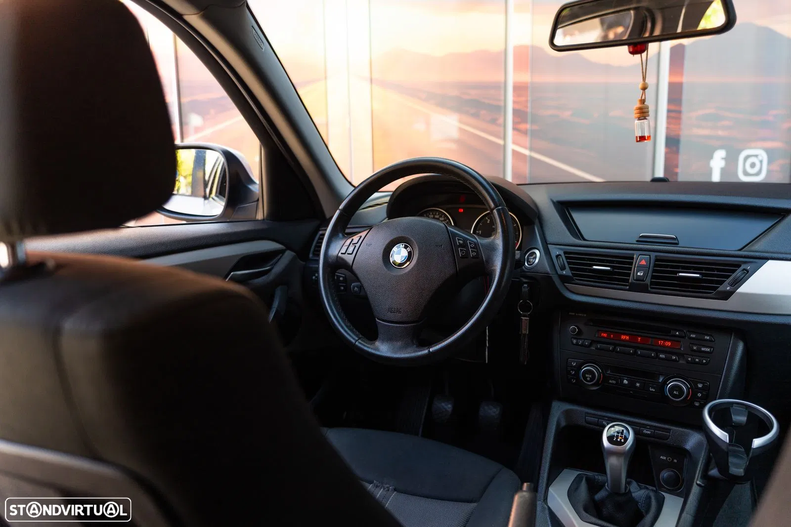 2010 BMW Série X 18 d sDrive, photograph 10