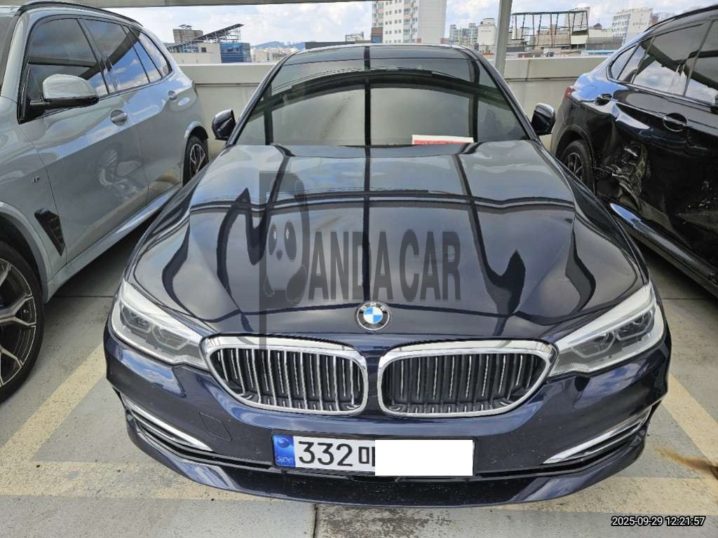 2018 BMW 520d, photograph 1
