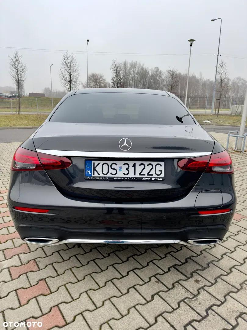 2021 Mercedes-Benz Klasa E 300 de Business Edition, photograph 3