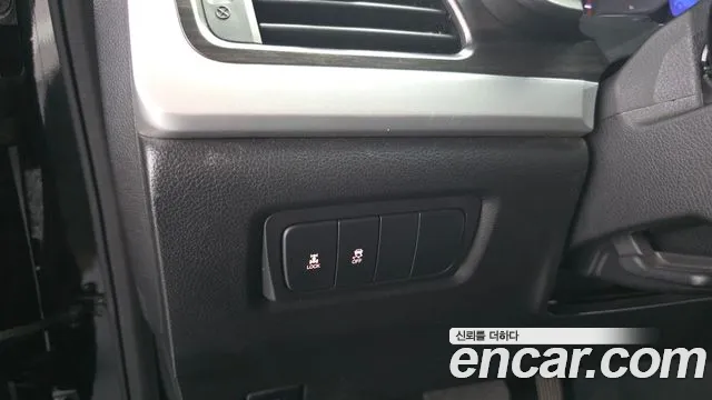 2014 KG_Mobility_Ssangyong KORANDO 2.0 CVT 4WD, photograph 11