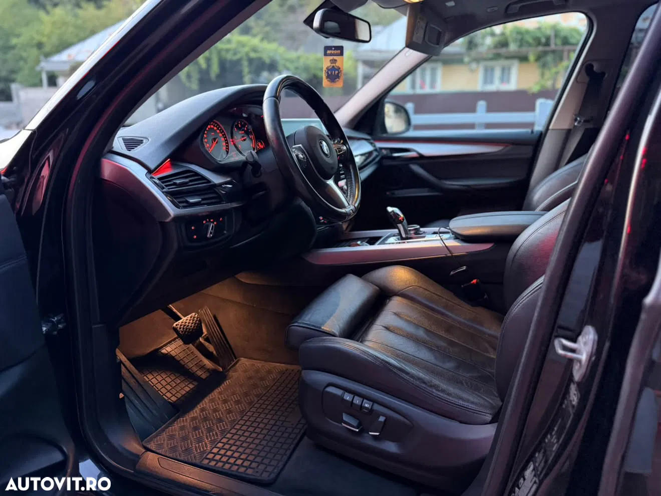2014 BMW X5 xDrive30d Sport-Aut., photograph 4
