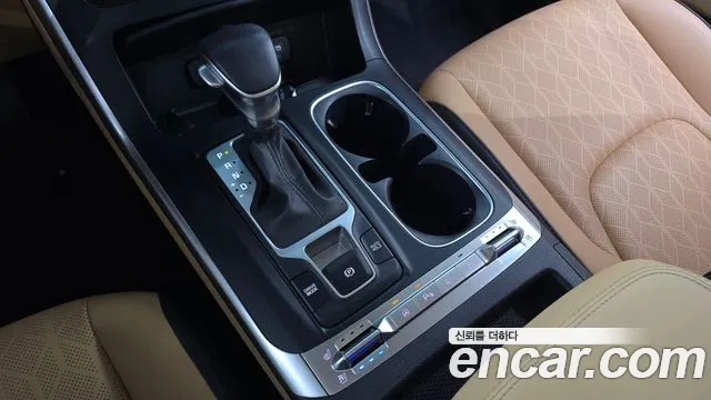 2022 Kia Canival Diesel 9-Seater Prestige, photograph 5