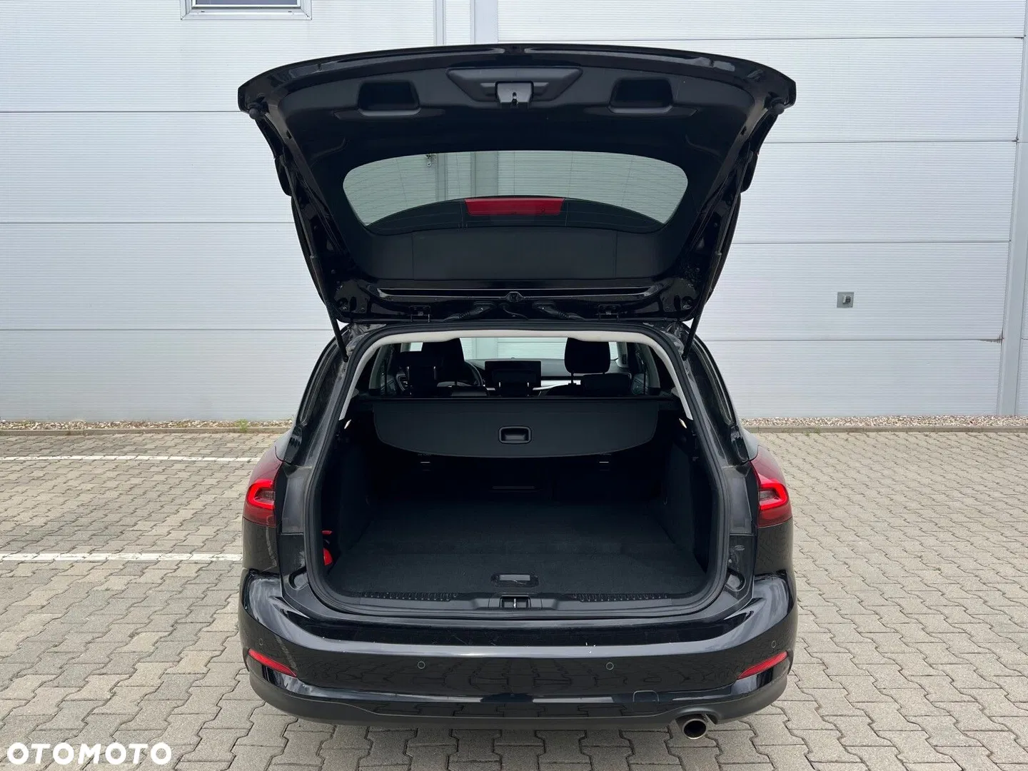 2024 Ford Focus 1.0 EcoBoost mHEV Titanium X, photograph 11