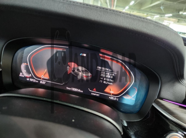 2020 BMW 520d M Sport Package, photograph 2
