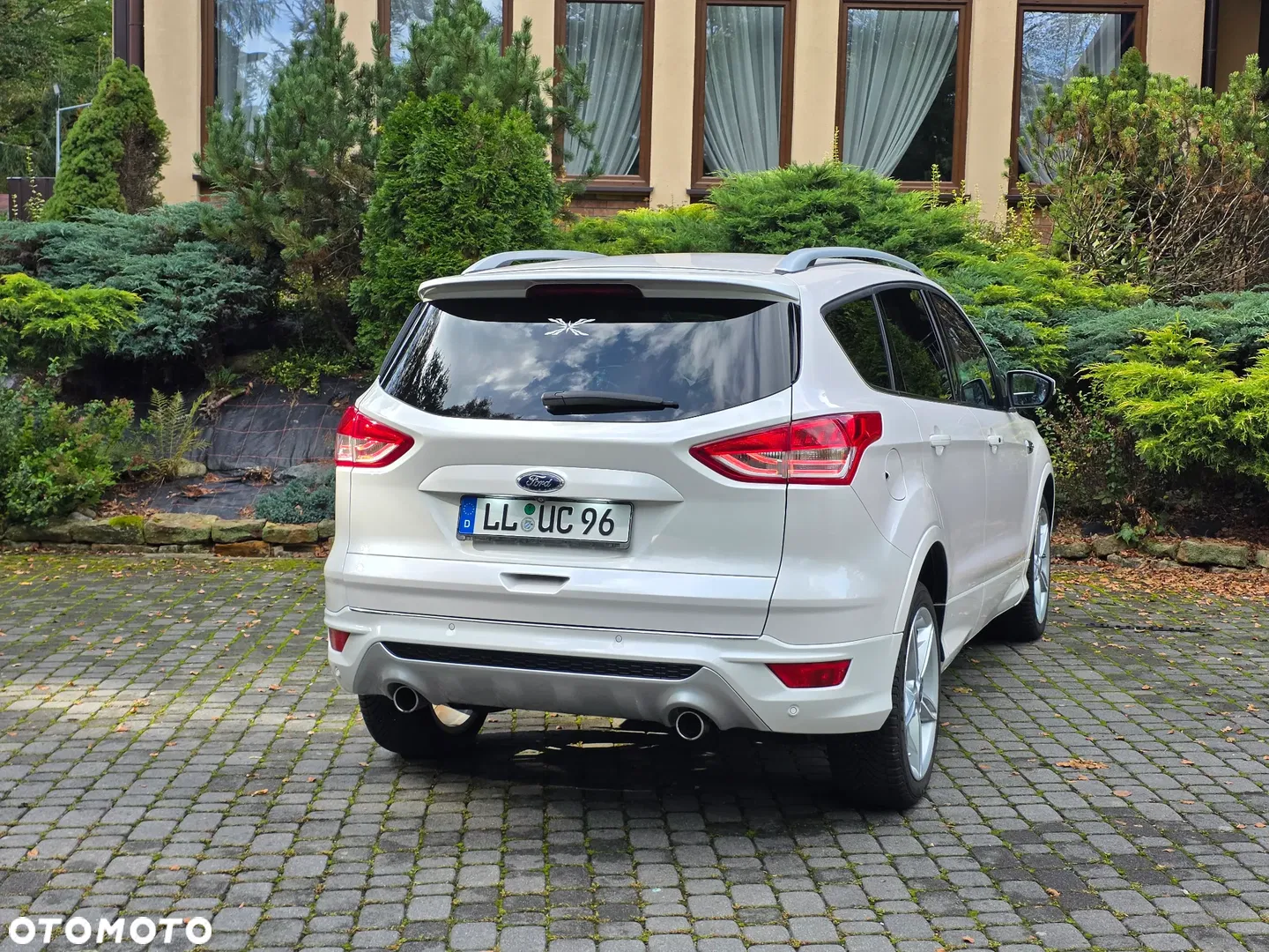 2014 Ford Kuga 2.0 TDCi 4x4 Individual, photograph 12
