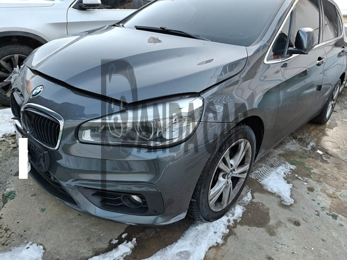 2018 BMW Active Tourer, photograph 2