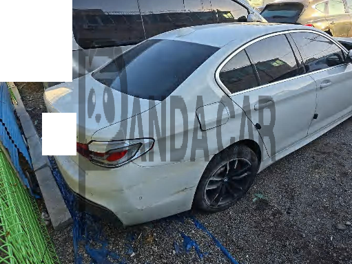 2020 BMW 520d M Sport Package, photograph 3