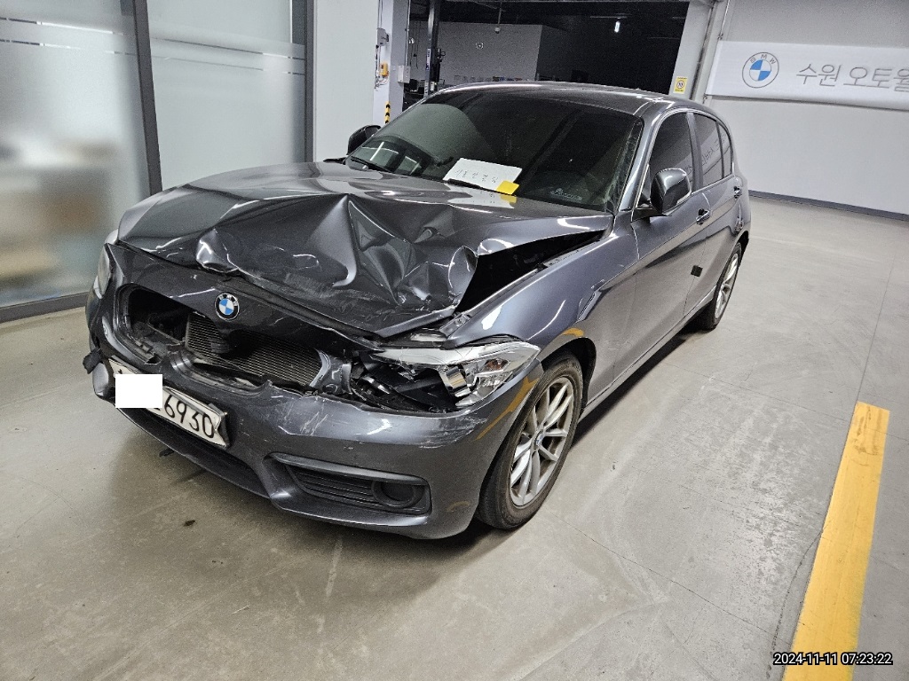 2018 BMW 118d, photograph 3