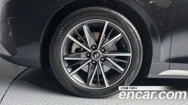 2022 Hyundai Grandeur 3.3, photograph 11
