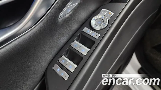 2020 Genesis G80 Gasoline 2.5 Turbo AWD, photograph 10