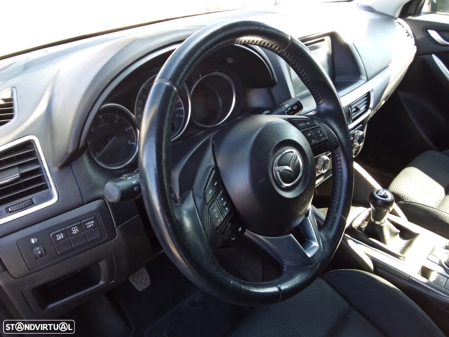 2016 Mazda CX-5 2.2 D Advantage, photograph 9