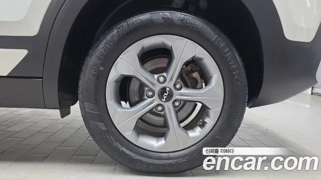 Kia Seltos Gasoline 2.0 2WD — photo 1 of 31