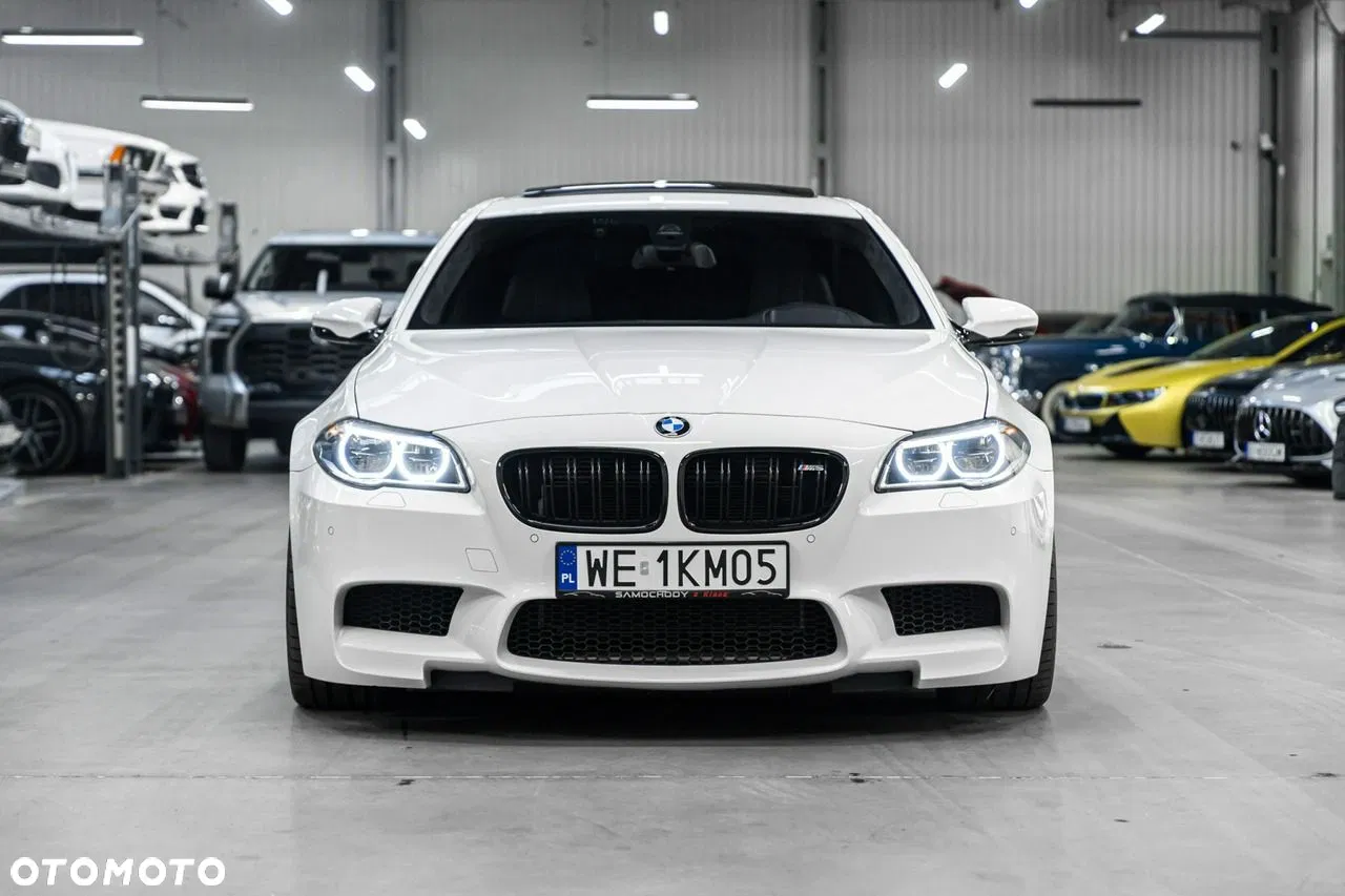 2014 BMW M5 DKG, photograph 3