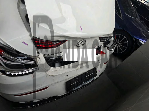 2023 Mercedes-Benz CLA250 4MATIC, photograph 4
