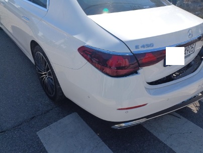 2024 Mercedes-Benz E 450 4MATIC, photograph 4