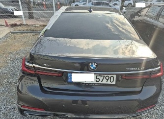 2021 BMW 730Ld xDrive, photograph 1