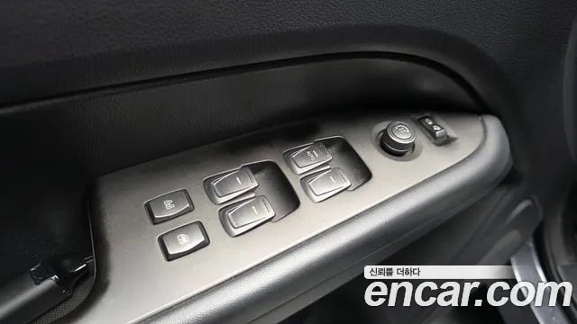 2019 KG_Mobility_Ssangyong Rexton Diesel 2.2 4WD, photograph 9