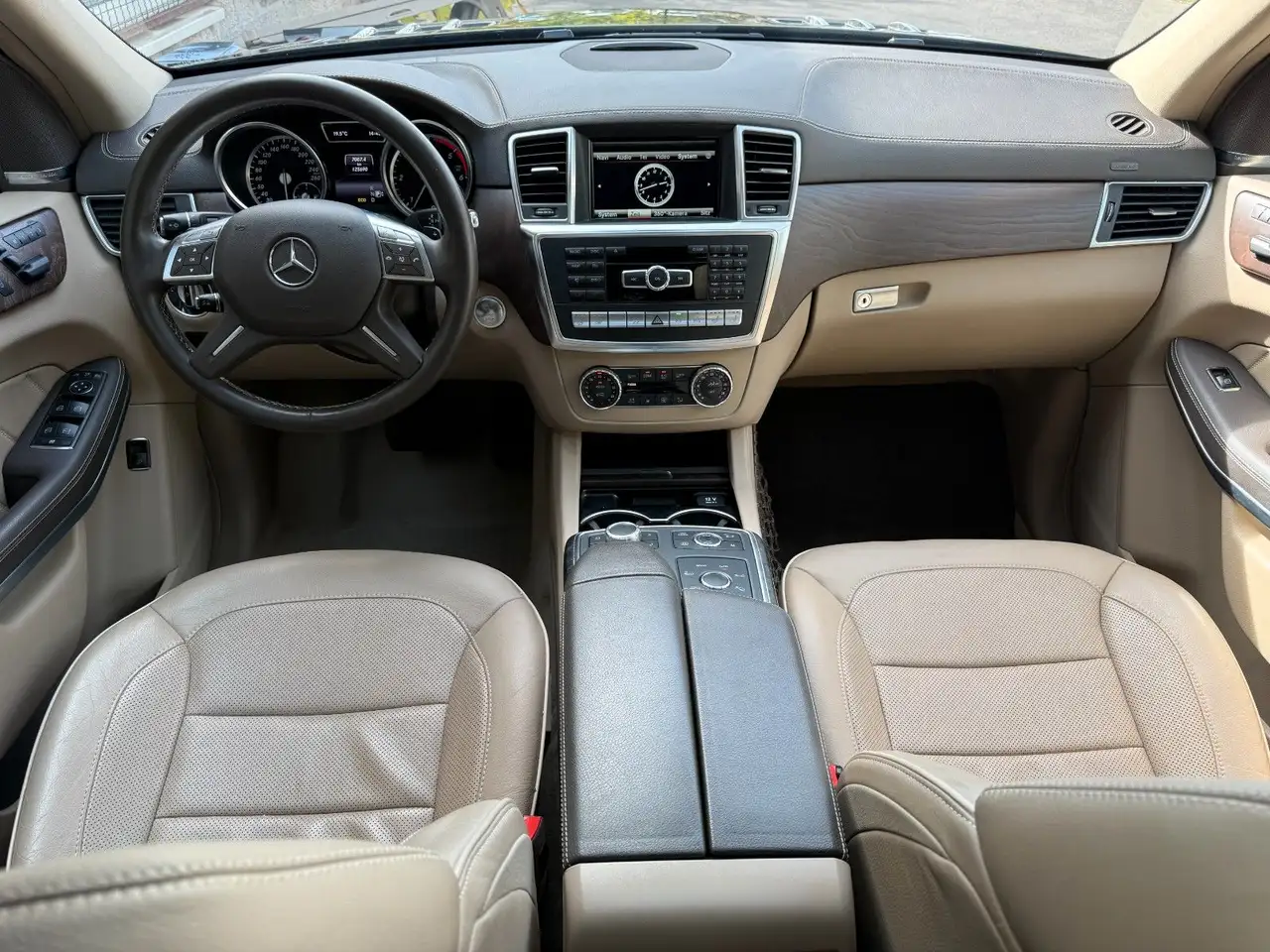 2014 Mercedes-Benz GL 350 BlueTec 4Matic AMG 1 Hand 7 sitzer Xenon, photograph 11