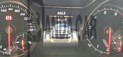 2017 Mercedes-Benz CLA250 4Matic, photograph 2