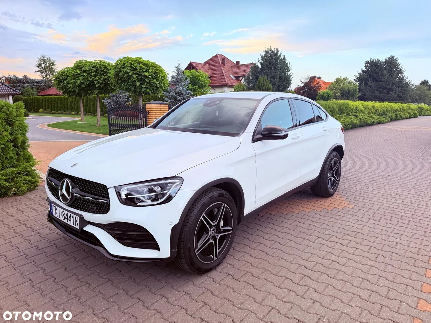 2020 Mercedes-Benz GLC, photograph 8