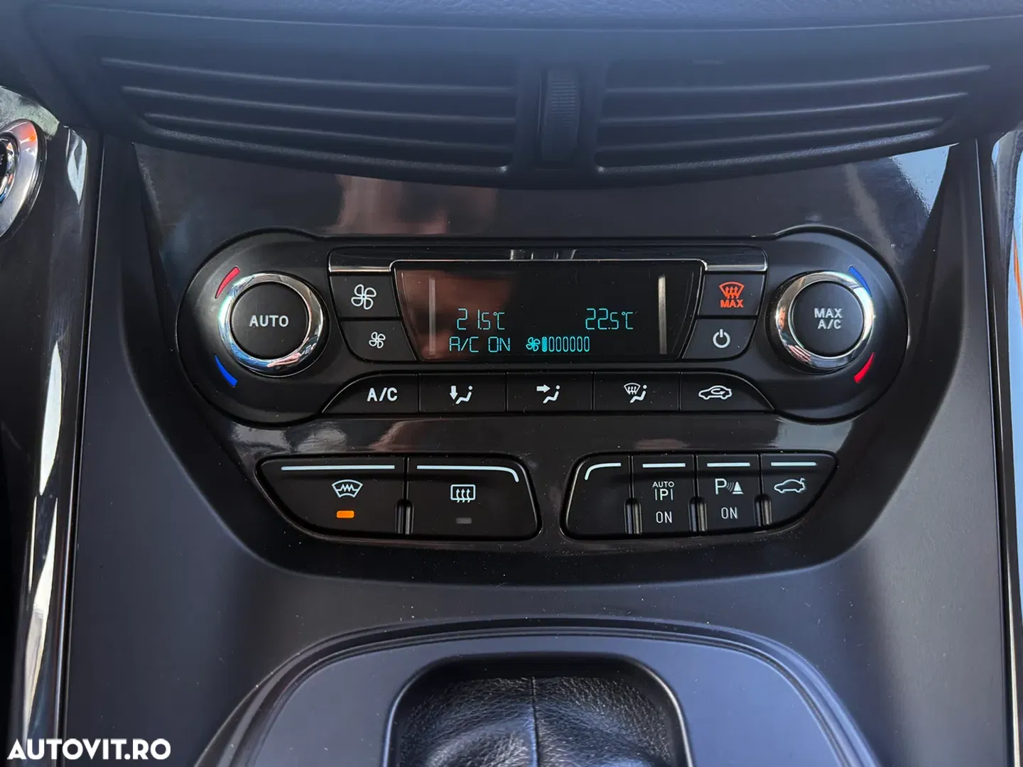 2014 Ford Kuga 2.0 TDCi 4x4 Aut. Titanium, photograph 12