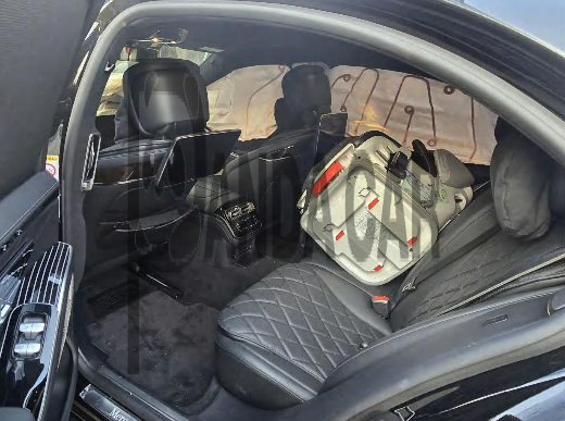 2021 Mercedes-Benz S580 4MATIC, photograph 3