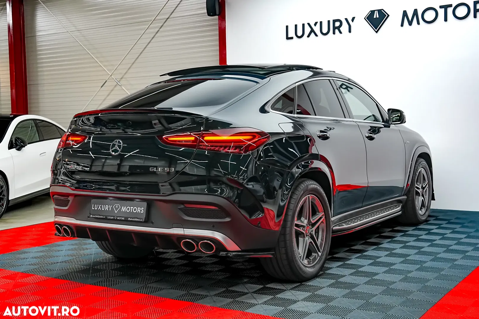 2023 Mercedes-Benz GLE Coupe AMG 53 4Matic+ AMG Speedshift TCT 9G AMG Line Premium, photograph 11