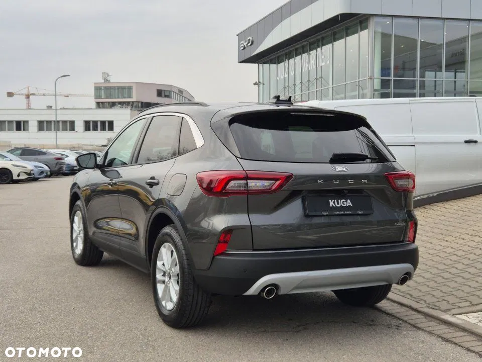 2026 Ford Kuga, photograph 3
