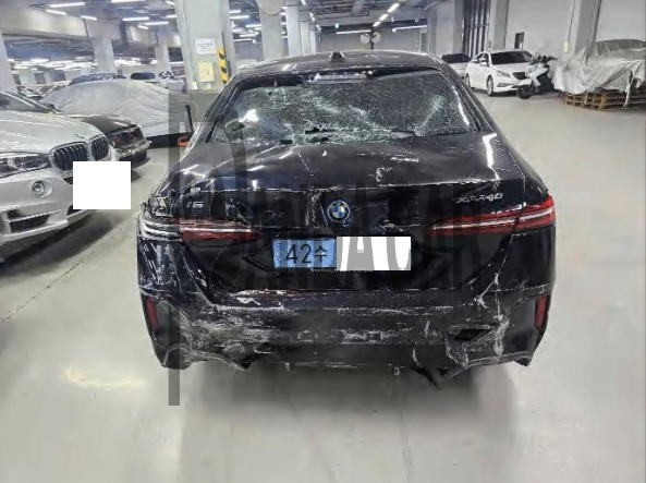 2025 BMW i5 xDrive40, photograph 1