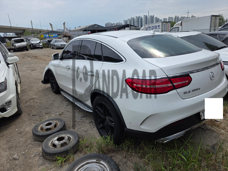 2017 Mercedes-Benz GLE350 d 4Matic Coupe, photograph 3