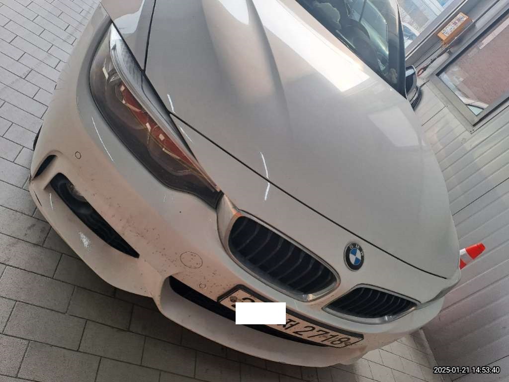 2018 BMW 430i Convertible, photograph 1