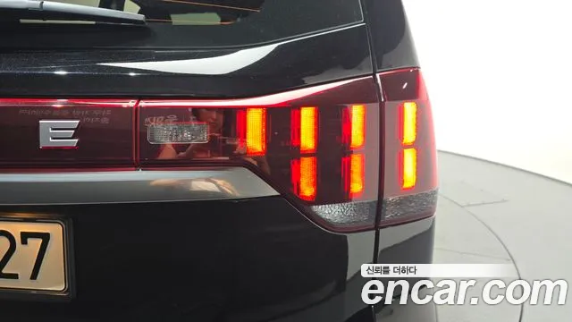 Kia Mohave Diesel 3.0 4WD 5-Seater — photo 1 of 32