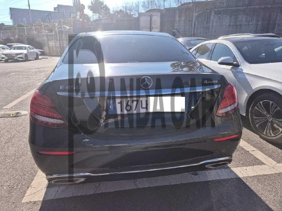 2020 Mercedes-Benz E450 4MATIC, photograph 4