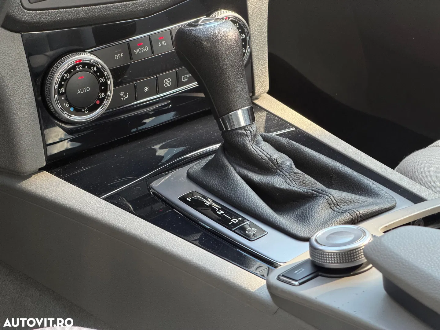 2007 Mercedes-Benz C 200 (BlueEFFICIENCY) 7G-TRONIC, photograph 5