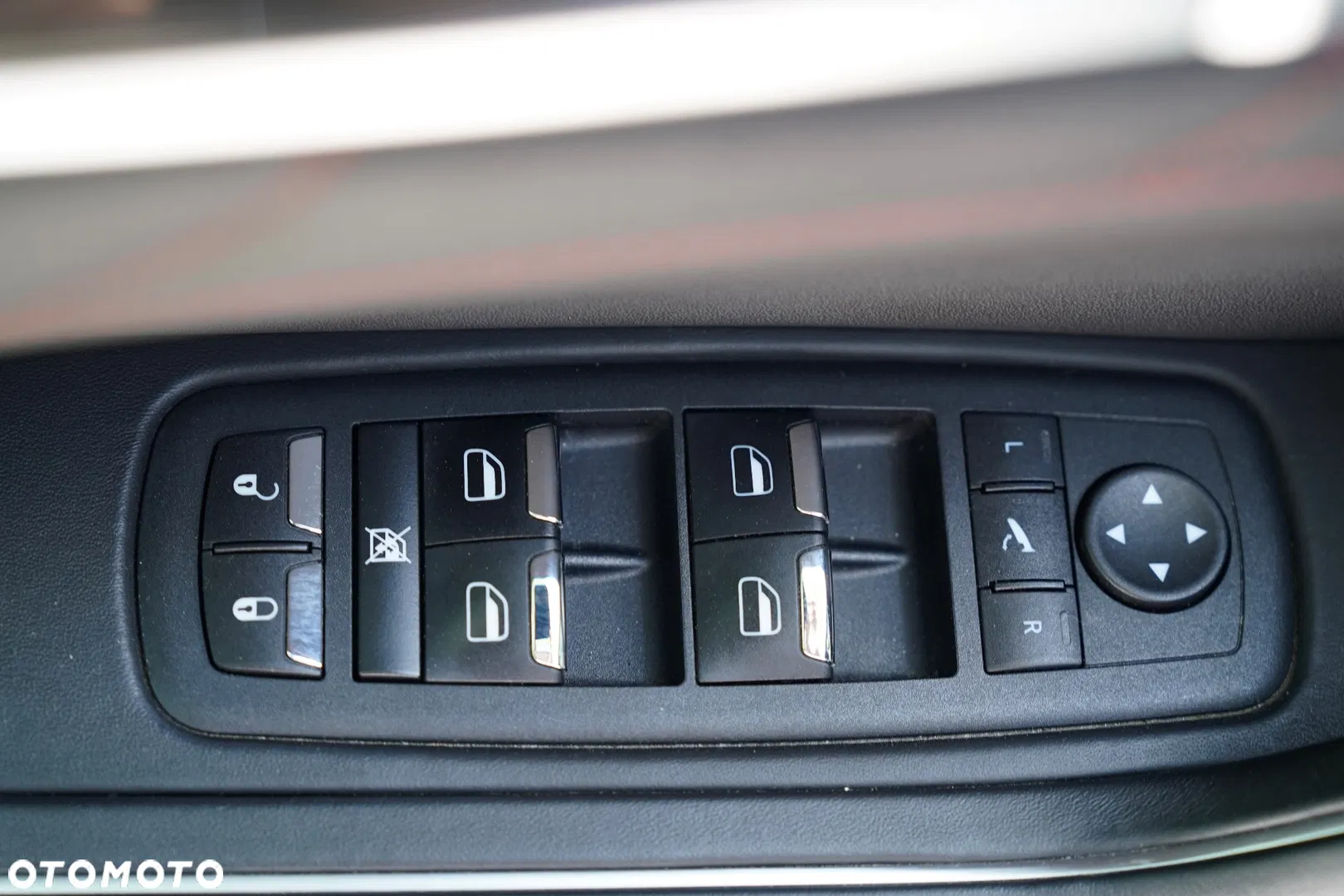 2022 Maserati Levante, photograph 9