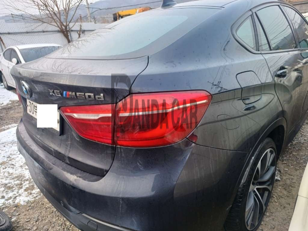 2018 BMW X6 M50d WLTP, photograph 2