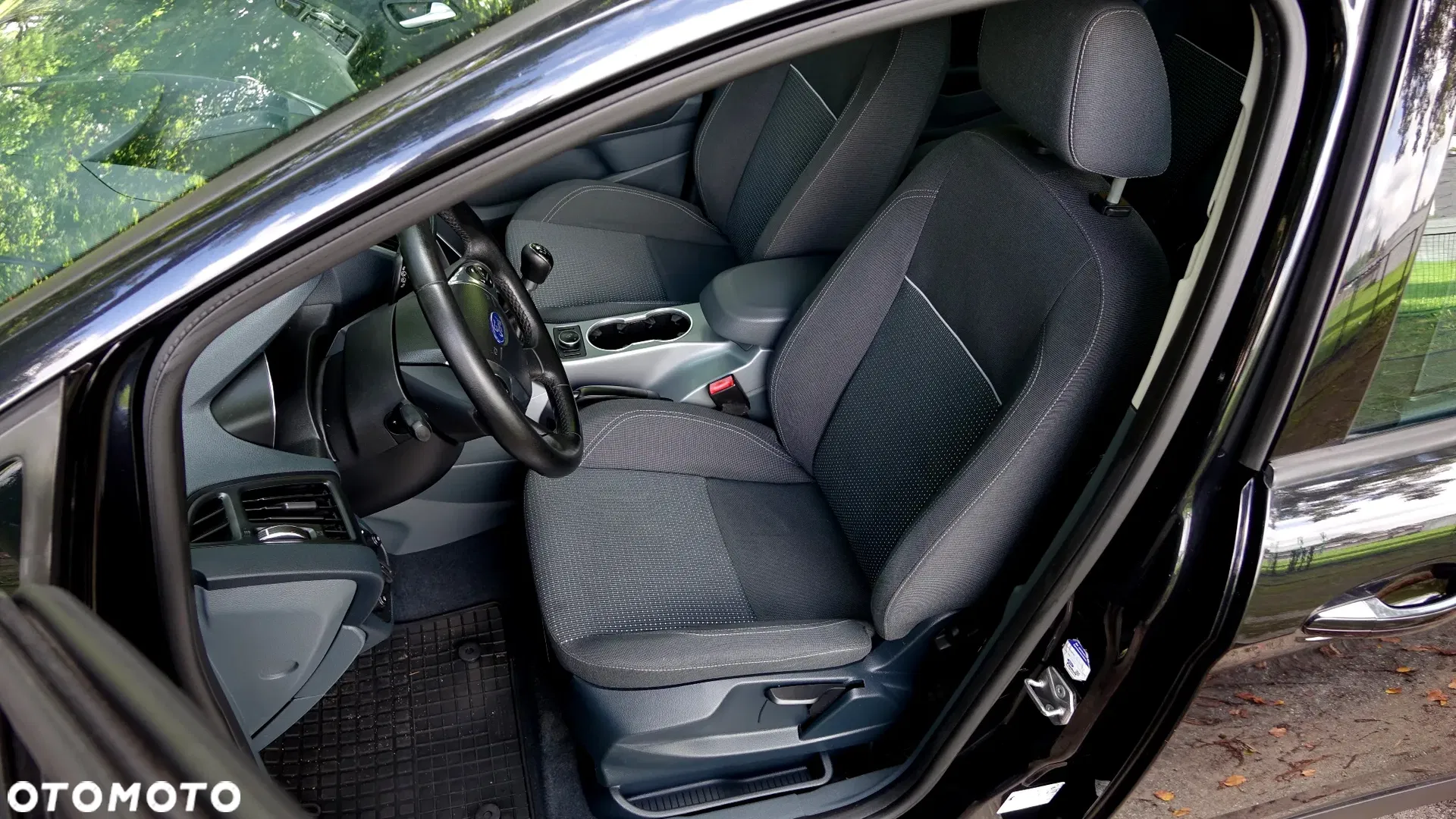 2013 Ford Grand C-MAX, photograph 6
