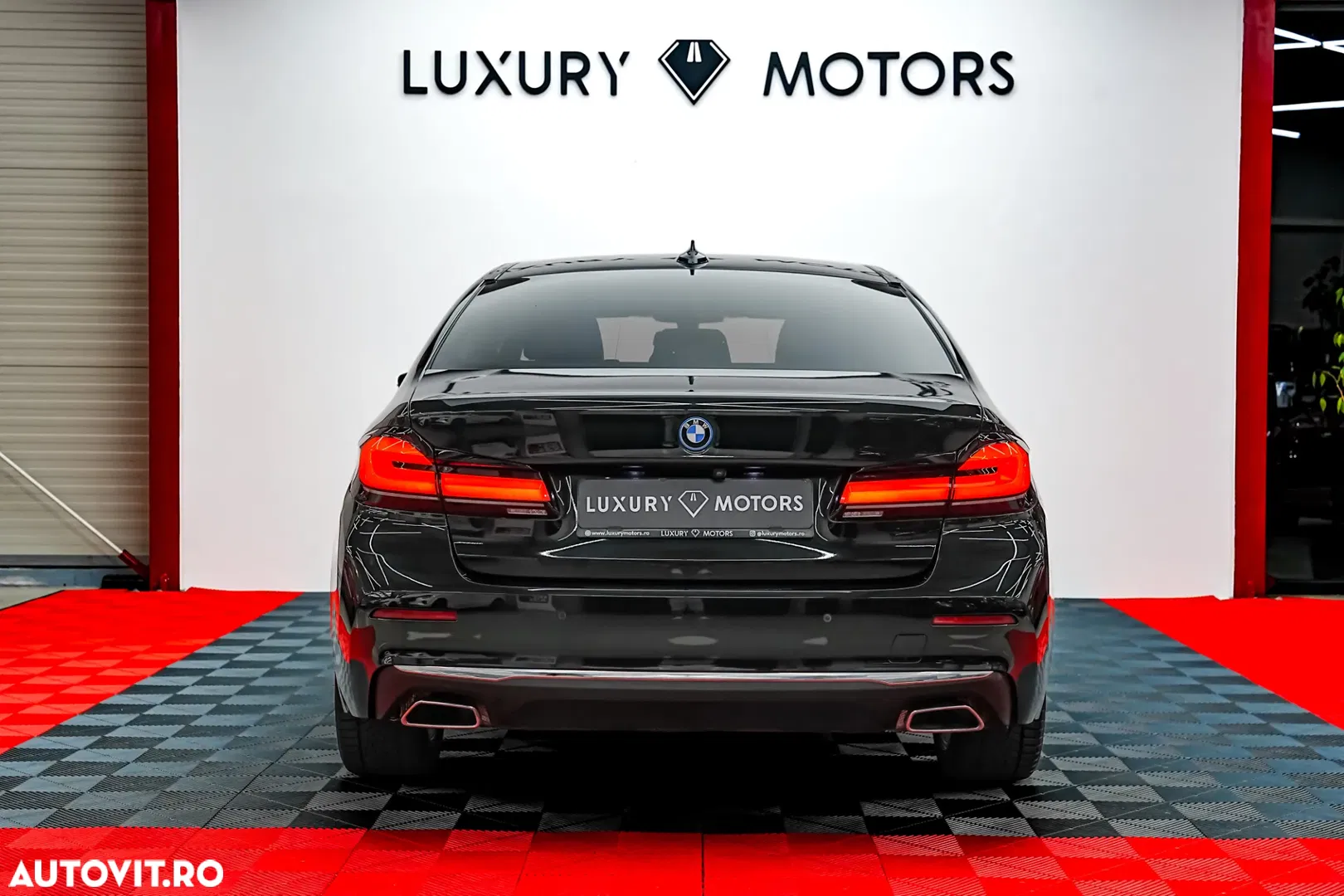 2022 BMW Seria 5 530e Aut., photograph 9