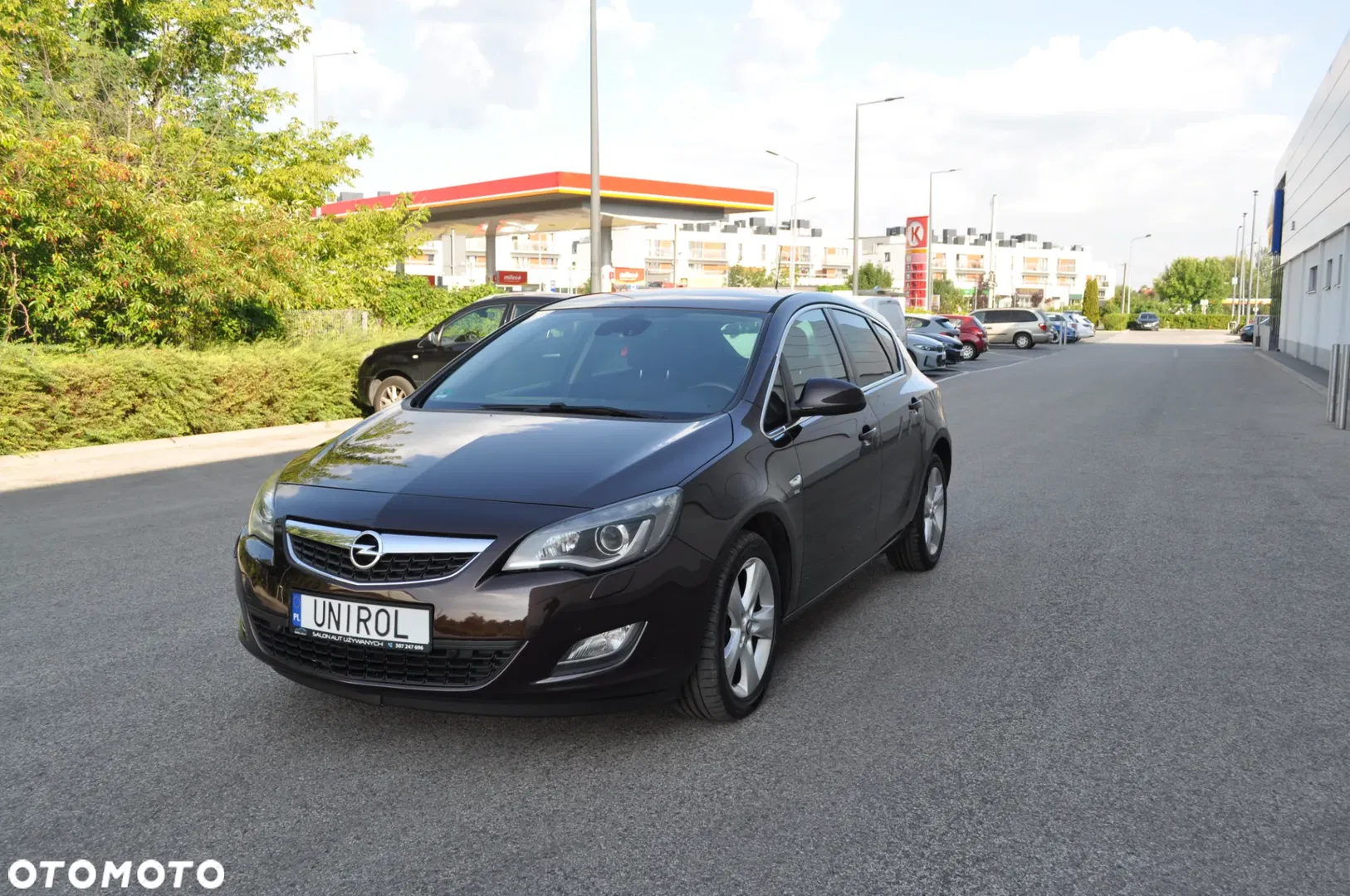 2011 Opel Astra 1.4 Turbo, photograph 2