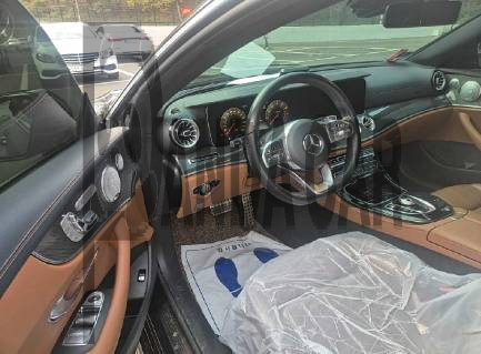 2020 Mercedes-Benz E 450 4MATIC Coupe, photograph 2