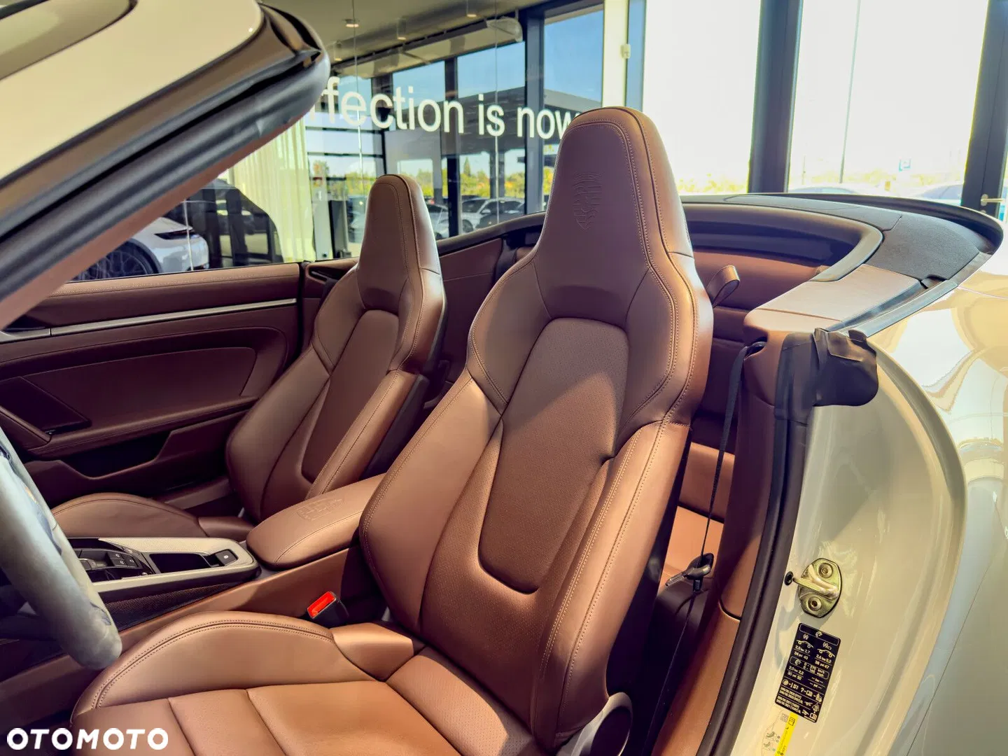 2025 Porsche 911 Carrera, photograph 10