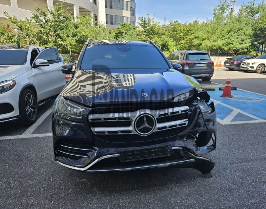 2021 Mercedes-Benz GLS580 4MATIC, photograph 1