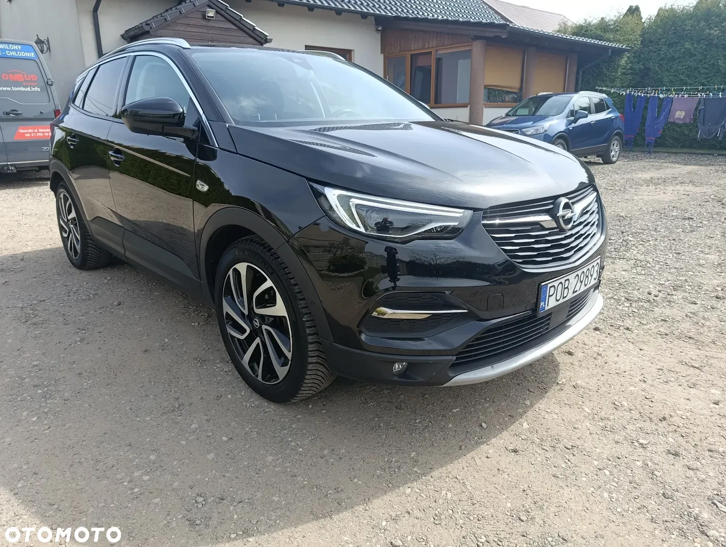 2018 Opel Grandland X 1.2 T Ultimate S&S, photograph 2