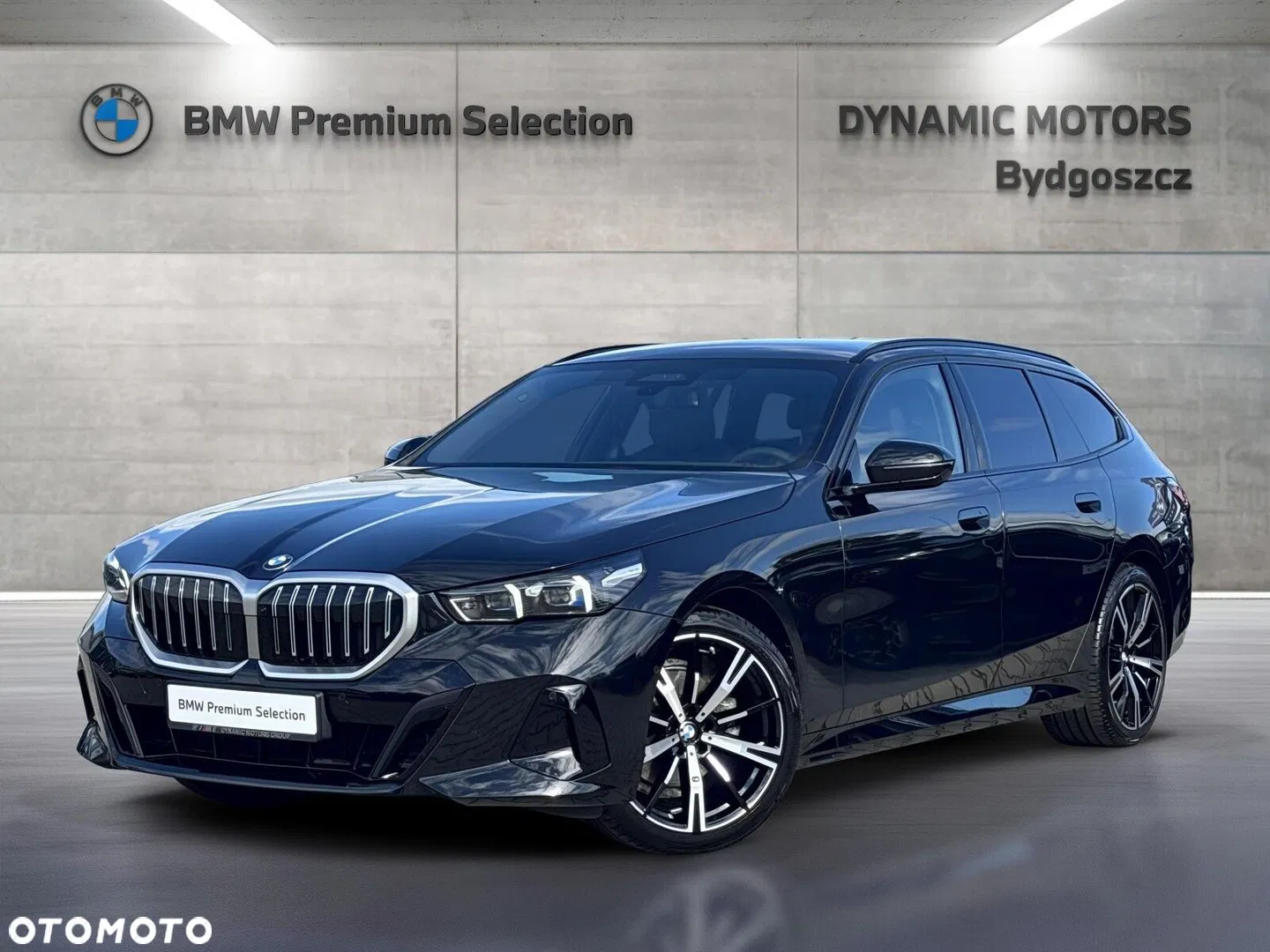 2025 BMW Seria 5 520d xDrive mHEV M Sport, photograph 1