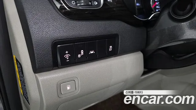 2018 Kia Canival 9-Seater Prstige, photograph 8
