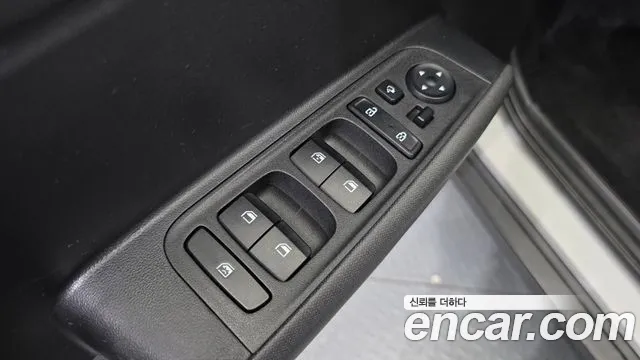 Hyundai Casper Inspiration — photo 1 of 33