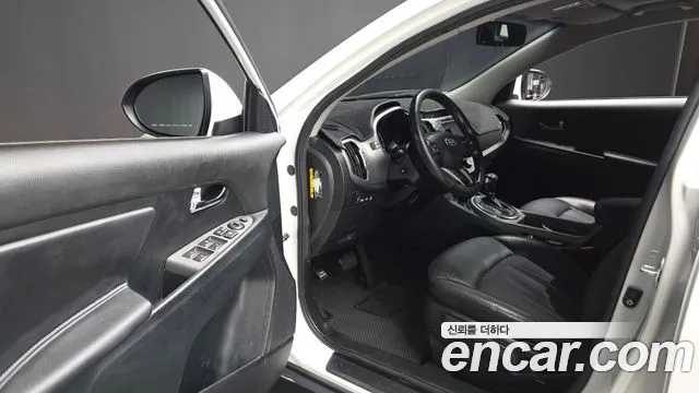 2015 Kia Sportage Diesel 2WD ACE, photograph 12