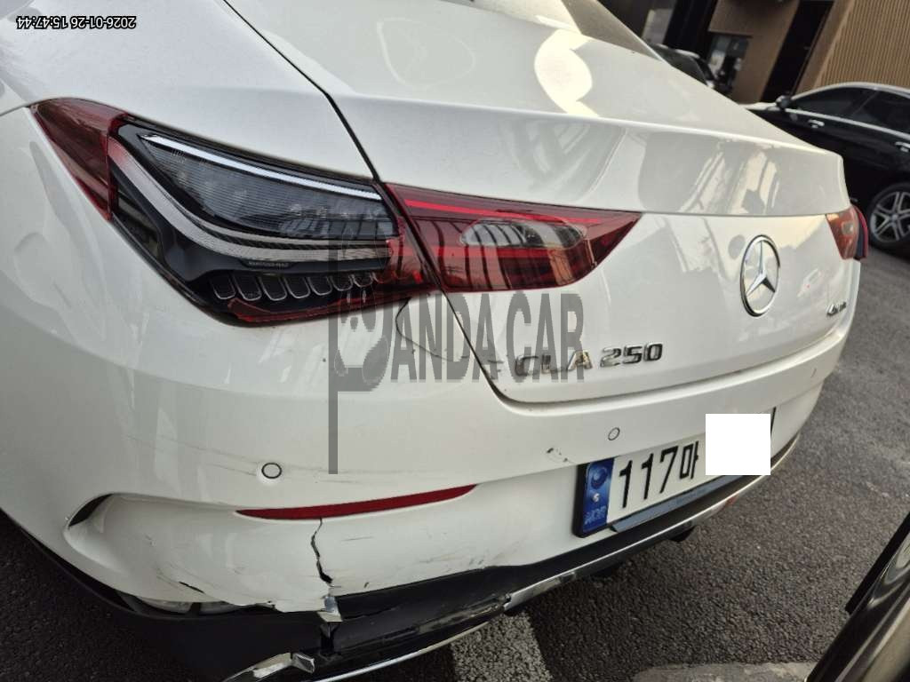 2024 Mercedes-Benz CLA 250 4MATIC, photograph 1