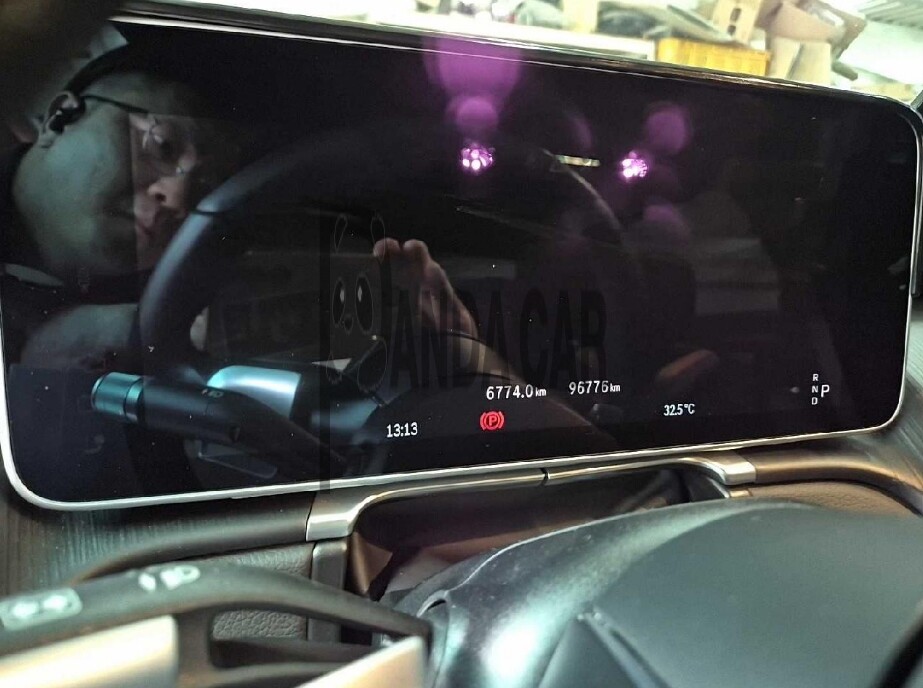 2023 Mercedes-Benz S450 4MATIC, photograph 3